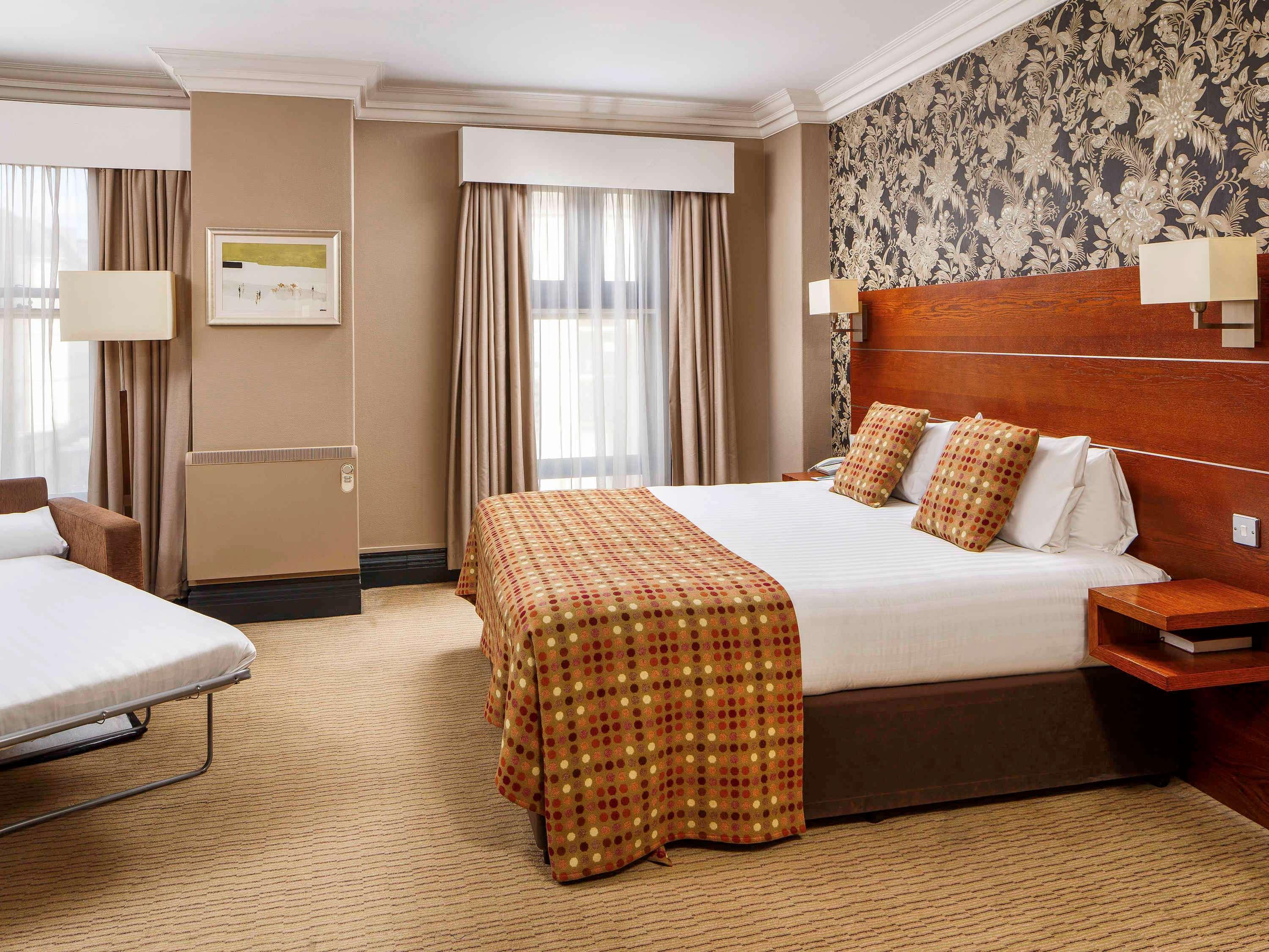 Mercure Bradford, Bankfield Hotel Bradford  Exterior photo